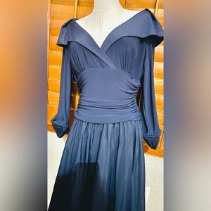Jessica Howard formal dress mid length in navy